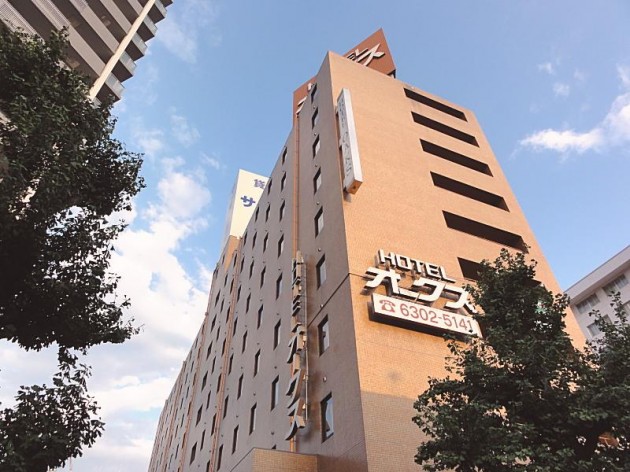 ホテルオークス新大阪の外観