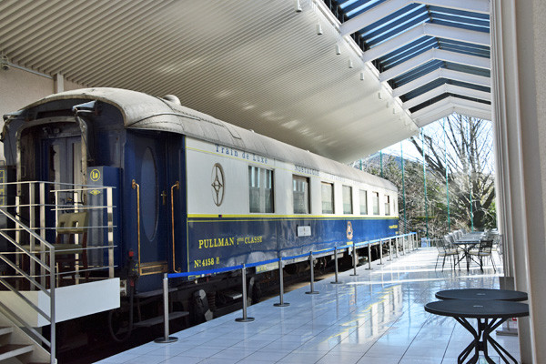 オリエント　外観