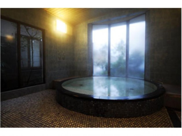 割烹旅館亀屋の大浴場
