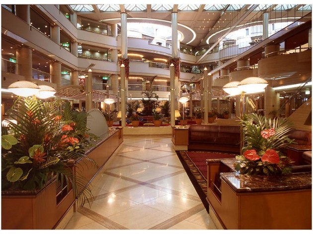 ホテルニューオータニ大阪のロビーの様子