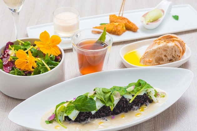 色鮮やかなクリーム「クーリ｣