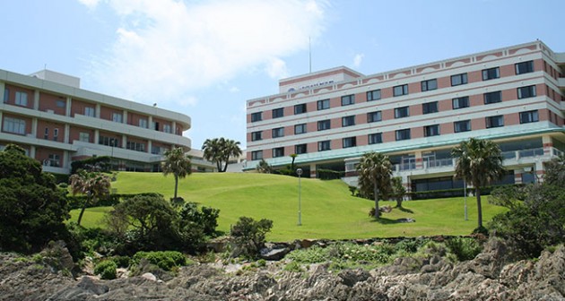 屋久島シーサイドホテル外観