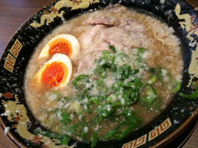 守山　バリバリジョニー 守山店　バリとんラーメン