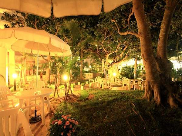 グランティア　夜テラス