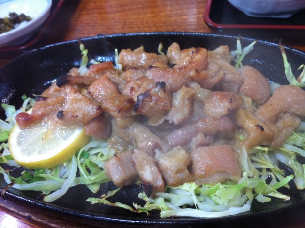 山賊旅路焼きホルモン