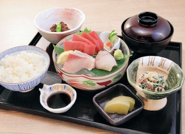 近畿大学水産研究所　ランチ