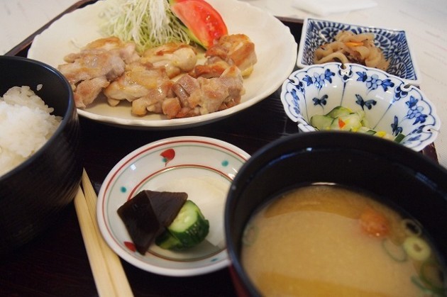 若鶏の塩焼き定食