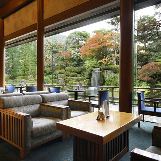 水明館 日本庭園