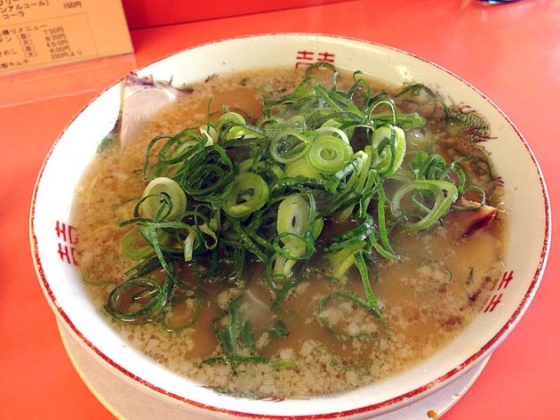 守山　 山さんラーメン　ラーメン
