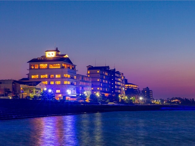 海色・湯の宿 松月の外観