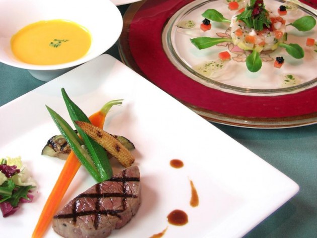 ロイヤルオークホテル スパ&ガーデンズ 食事