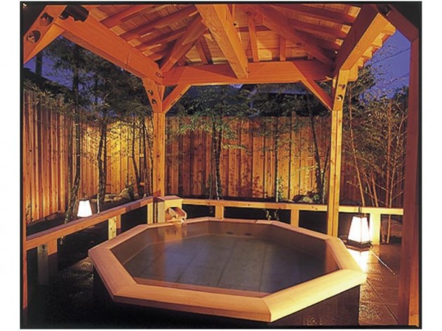 木造りの宿　橋津屋1