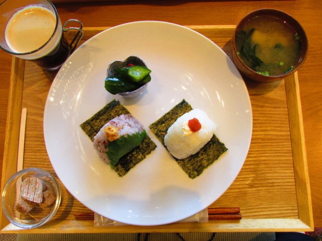 おにぎり onigilycafe