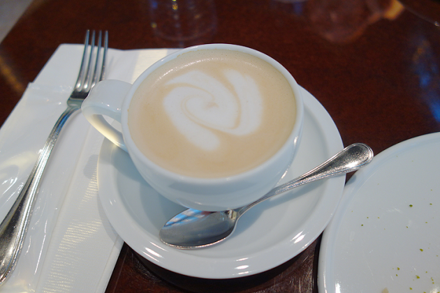 サロン・ド・テ・ロンド2