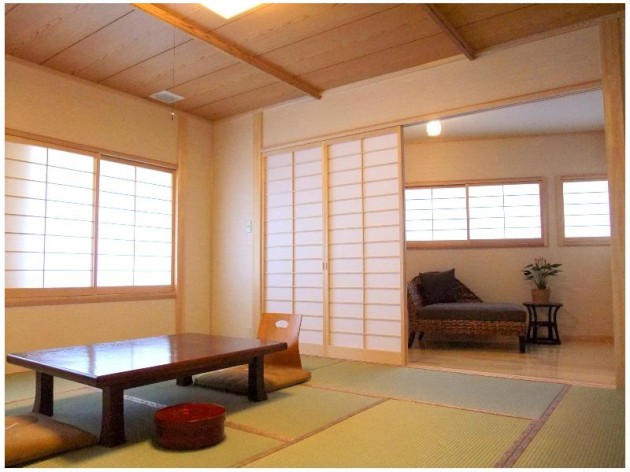 天然かけ流しの宿 湯菜花の客室一例