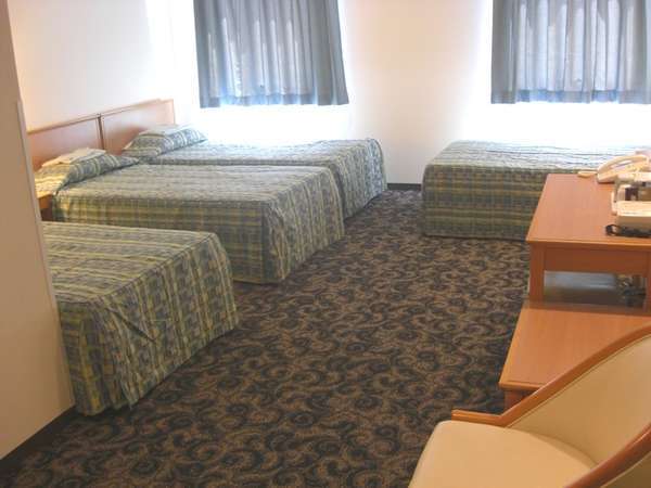 南西　フォース