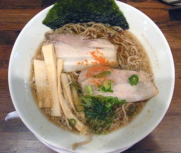 守山　幻の中華そば加藤屋めん食堂　特製ラーメン