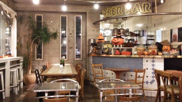 デリアンドベイキングの店内