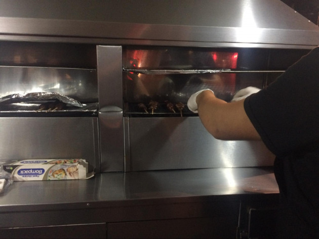 ＜ESPETINHO／エスペチーニョ＞